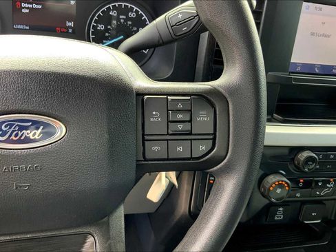 Used 2024 Ford F250 XLT image 23