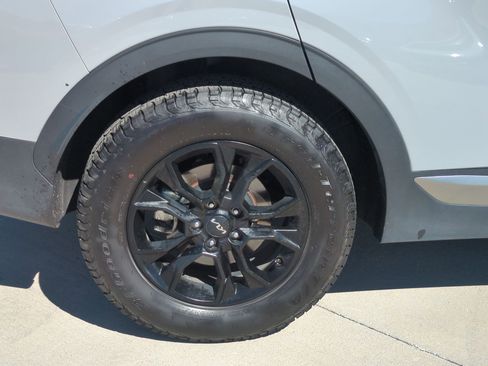 Certified 2024 Kia Sportage X-Pro Prestige AWD/4WD image 12