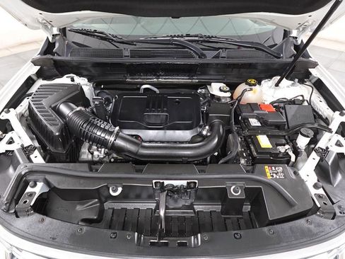 Used 2023 GMC Acadia SLE AWD/4WD image 31