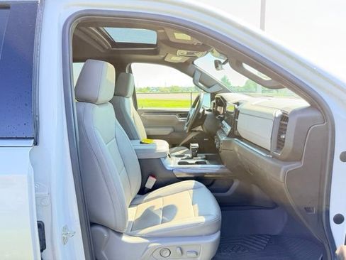 Certified 2023 Chevrolet Silverado 1500 LTZ w/ LTZ Premium Package AWD/4WD image 11