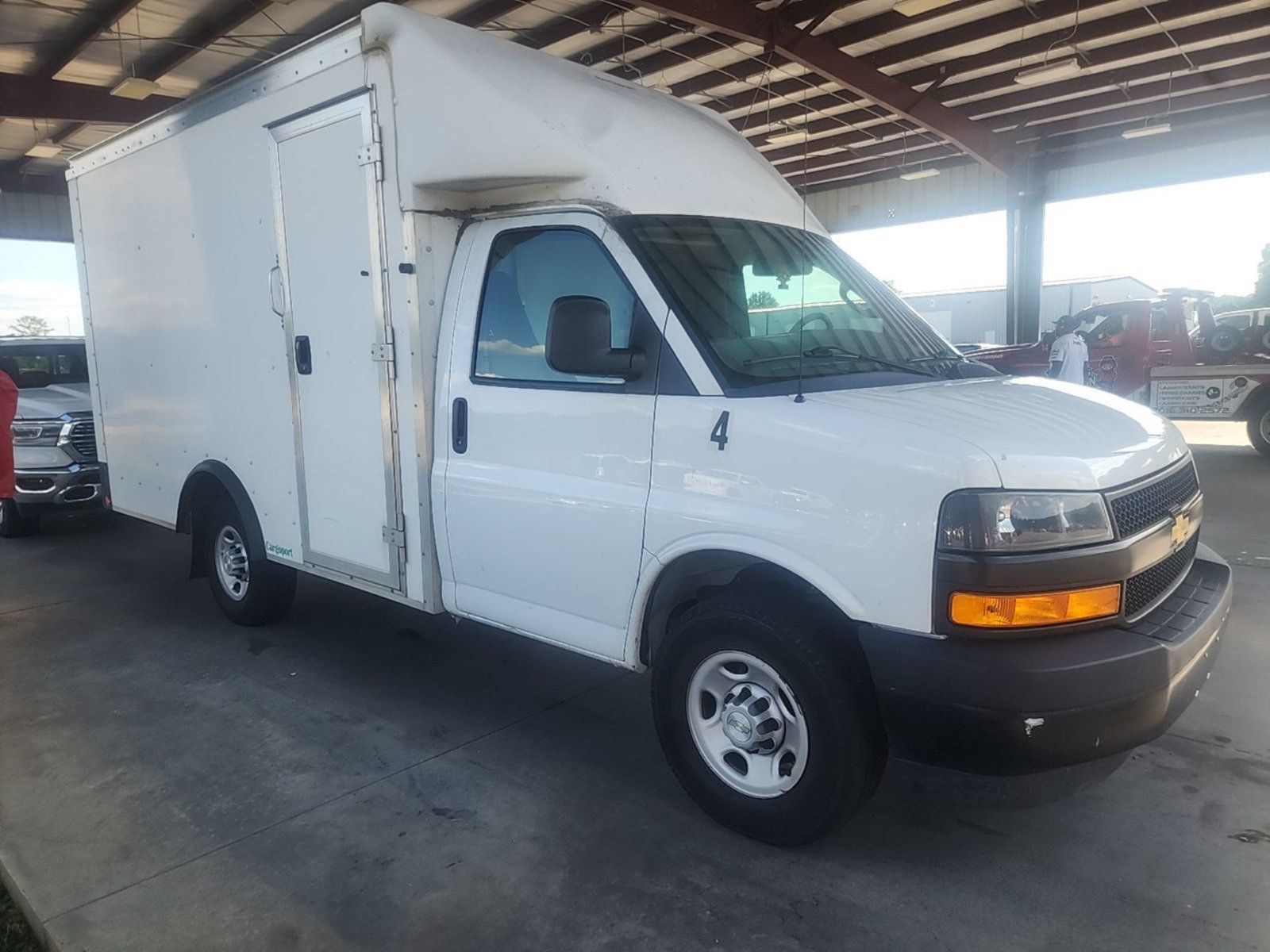 Used 2022 Chevrolet Express 3500 w/ Power Convenience Package RWD image 1
