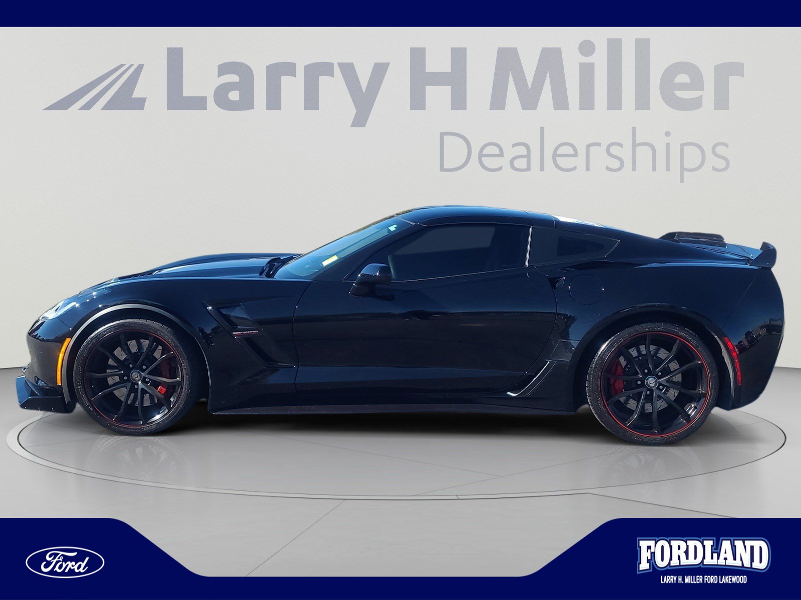 Used 2017 Chevrolet Corvette Grand Sport RWD image 2