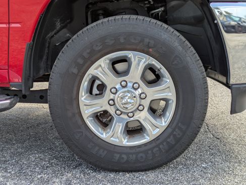 Used 2026 RAM 2500 Big Horn AWD/4WD image 11