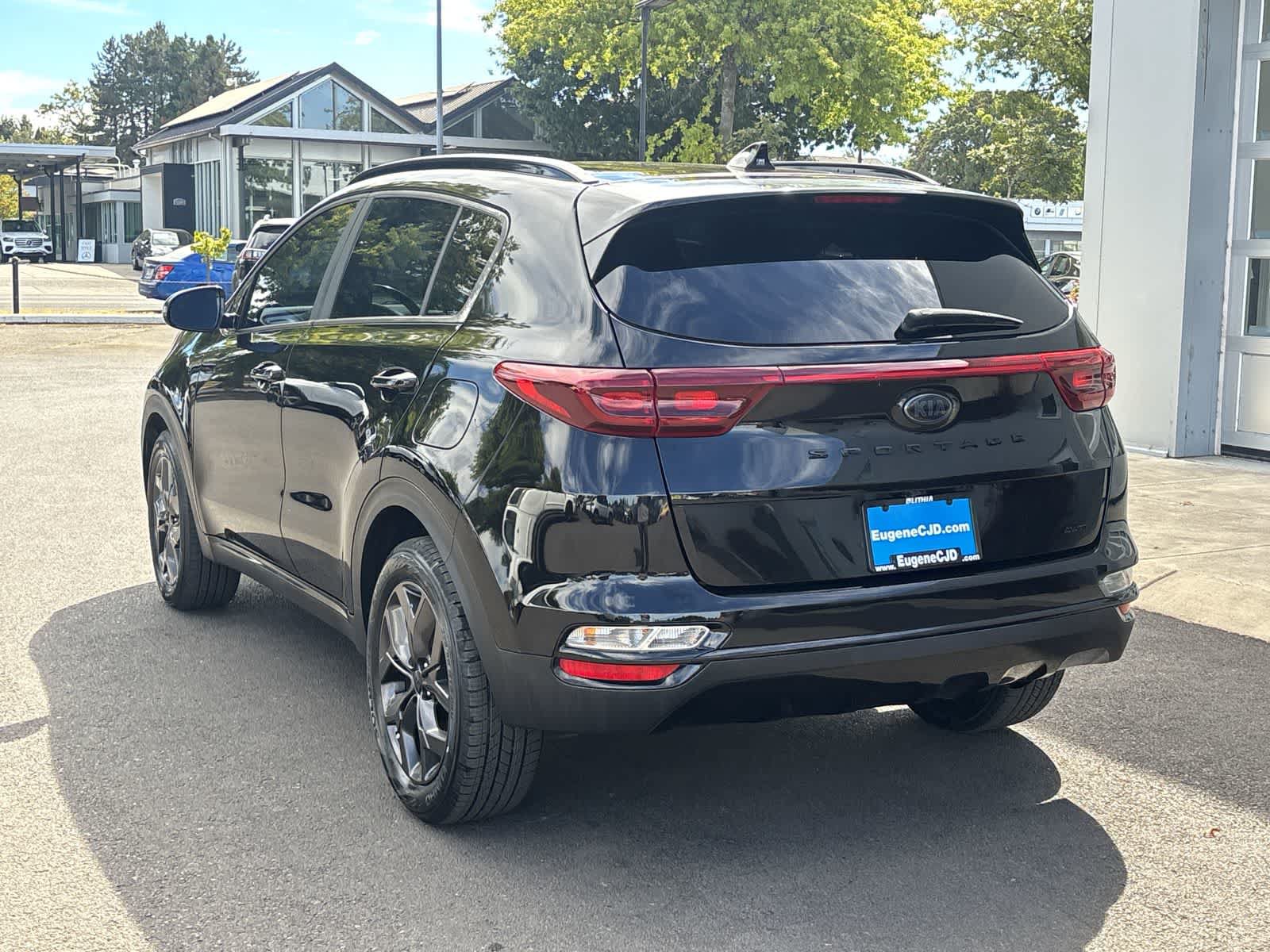 Used 2021 Kia Sportage S AWD/4WD image 3
