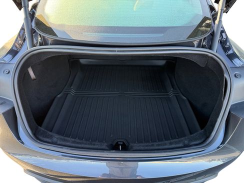 Used 2025 Tesla Model 3 Long Range image 17