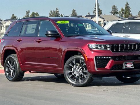 New 2026 Jeep Grand Cherokee Limited image 2