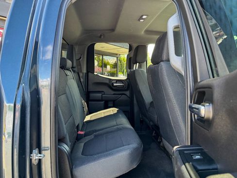 Used 2019 Chevrolet Silverado 1500 Custom Trail Boss w/ Custom Convenience Package AWD/4WD image 16