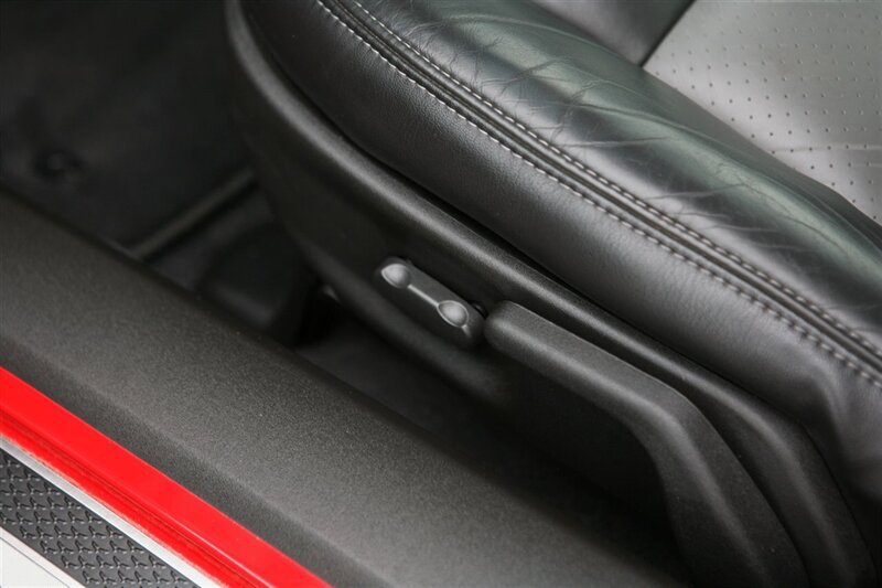 Used 2009 Chevrolet Corvette Z06 w/ Preferred Equipment Group RWD image 19