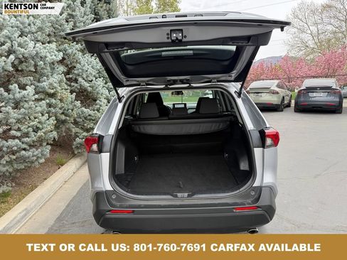 Used 2025 Toyota RAV4 XLE AWD/4WD image 33