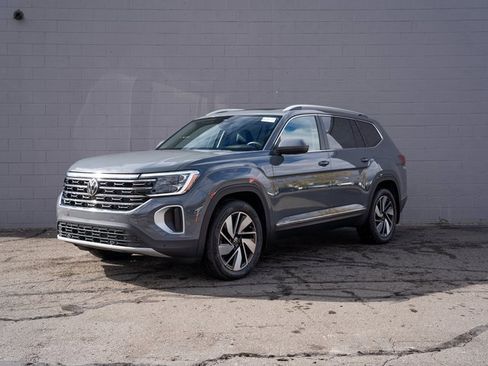 New 2026 Volkswagen Atlas SEL image 1