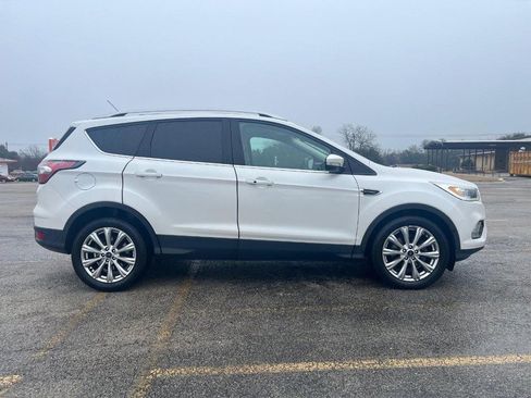 Used 2017 Ford Escape Titanium w/ Equipment Group 301A image 5