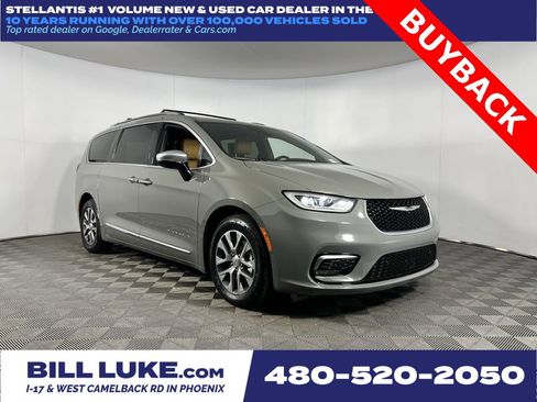 Used 2023 Chrysler Pacifica Pinnacle image 1