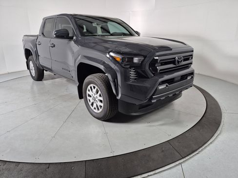 New 2026 Toyota Tacoma SR5 AWD/4WD image 6