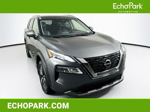 Used 2023 Nissan Rogue SL AWD/4WD image 1