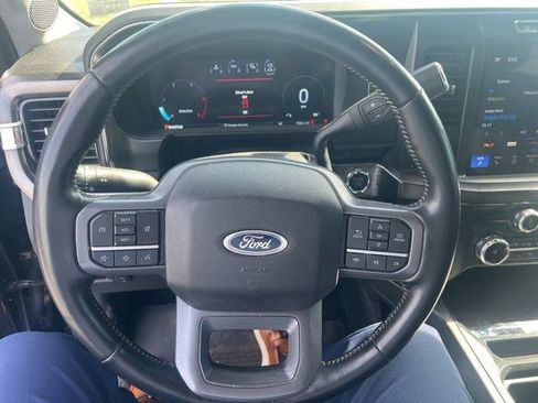 Used 2023 Ford F350 Lariat w/ Chrome Package AWD/4WD image 22