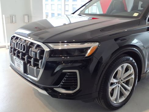 Used 2026 Audi Q7 3.0T Premium Plus w/ Premium Plus Package AWD/4WD image 7