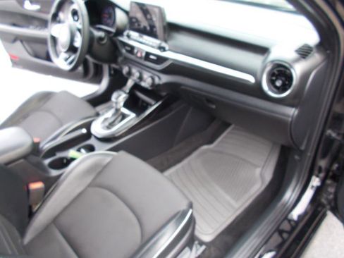 Used 2020 Kia Forte GT-Line w/ GT-Line Premium Package image 21