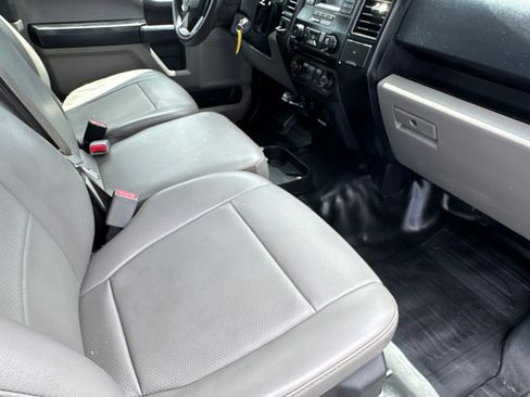 Used 2016 Ford F150 XL w/ Equipment Group 101A Mid RWD image 34