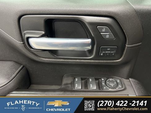 Used 2021 Chevrolet Silverado 2500 LTZ w/ Z71 Chrome Sport Edition image 23