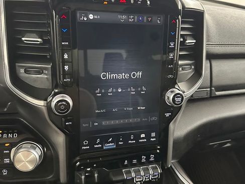 Used 2023 RAM 1500 Laramie AWD/4WD image 21