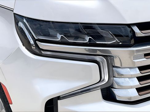 Used 2021 Chevrolet Tahoe High Country w/ Premium Package RWD image 33