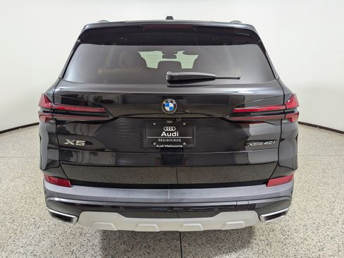 Used 2024 BMW X5 xDrive40i w/ Parking Assistance Package AWD/4WD image 6
