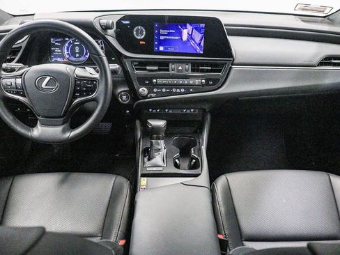Used 2025 Lexus ES 350 w/ Premium Package FWD image 13