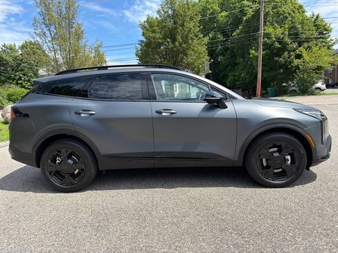 Certified 2026 Kia Sportage X-Line AWD/4WD image 8