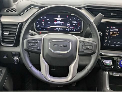 Used 2025 GMC Sierra 3500 Denali w/ Denali Reserve Package AWD/4WD image 25