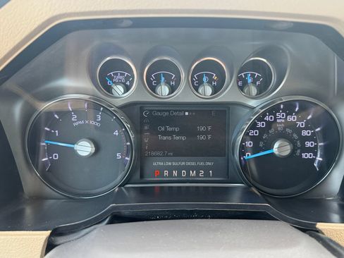 Used 2015 Ford F350 Lariat w/ Lariat Interior Package AWD/4WD image 28