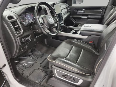 Used 2023 RAM 1500 Laramie AWD/4WD image 10