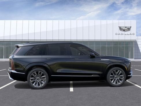 New 2026 Cadillac Vistiq Platinum w/ LPO, Floor Liner Package image 5