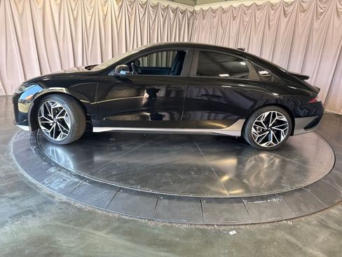 Used 2024 Hyundai Ioniq 6 SEL RWD image 8