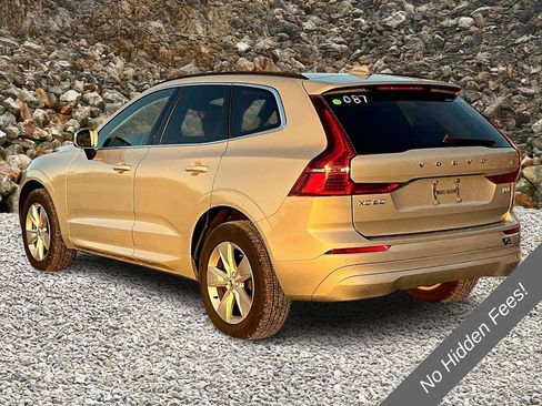Used 2022 Volvo XC60 B5 Momentum AWD/4WD image 10
