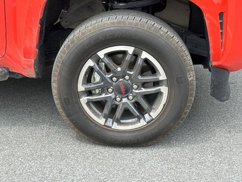 Used 2024 Toyota Tacoma TRD Sport w/ TRD Sport Upgrade Package AWD/4WD image 11