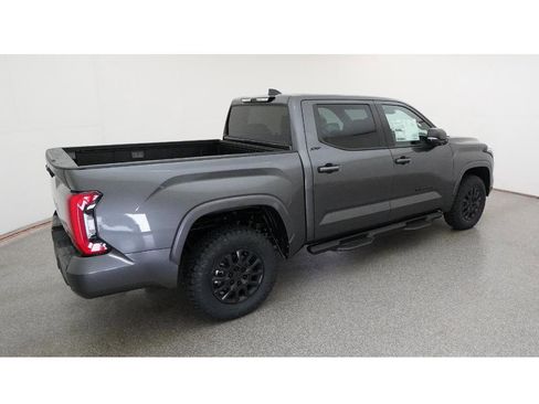 New 2026 Toyota Tundra SR5 AWD/4WD image 9