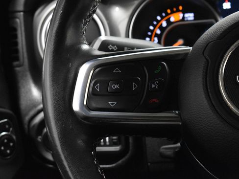 Used 2022 Jeep Wrangler Unlimited Sahara w/ LED Lighting Group image 8