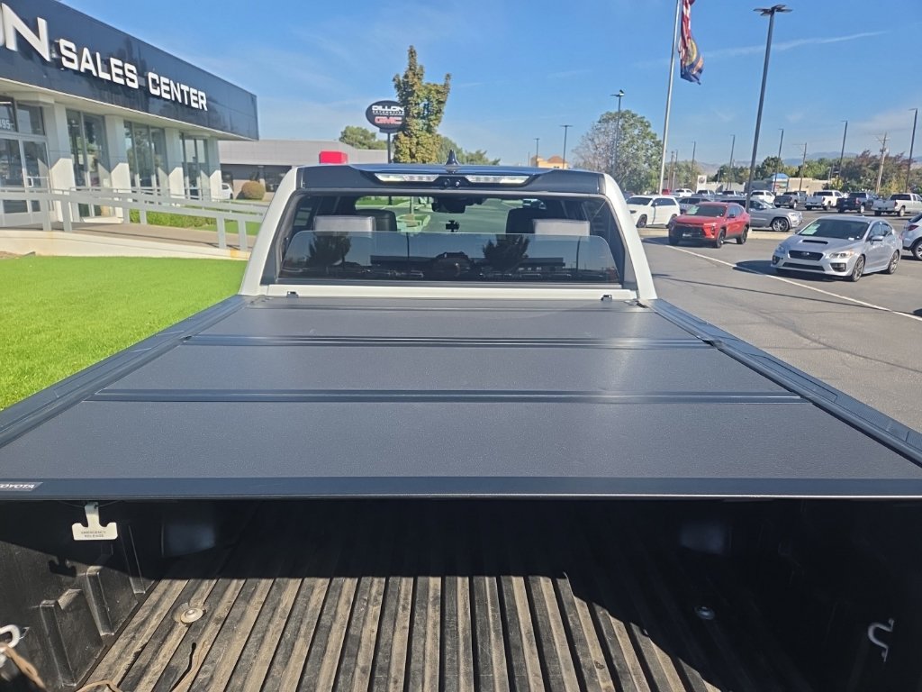 Used 2022 Toyota Tundra Platinum w/ Advanced Package AWD/4WD image 9