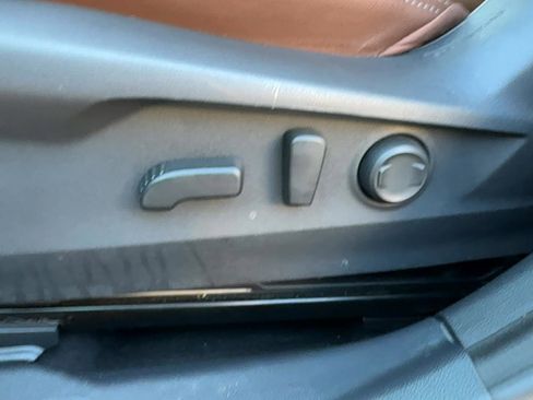 Used 2020 Subaru Outback Touring XT image 26