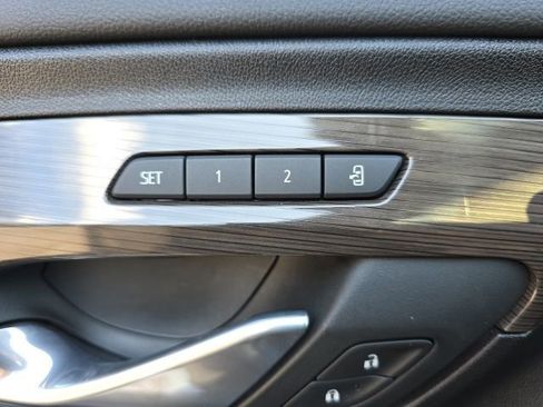 Used 2024 GMC Terrain Denali w/ Black Diamond Edition image 32