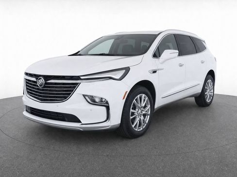Used 2023 Buick Enclave Essence w/ Experience Buick Package FWD image 1