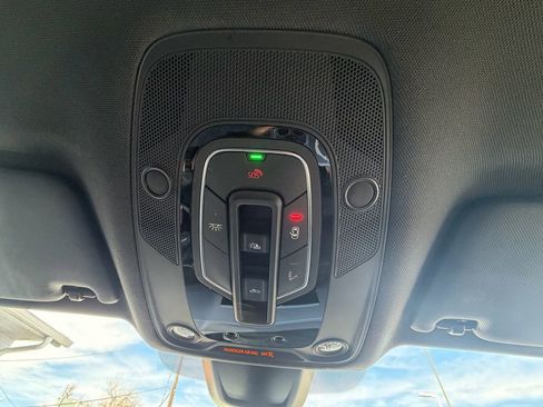 Used 2023 Audi SQ5 Premium Plus w/ Premium Plus Package image 34