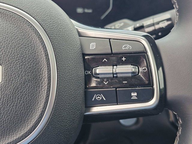 Used 2025 Kia Sorento SX FWD image 21