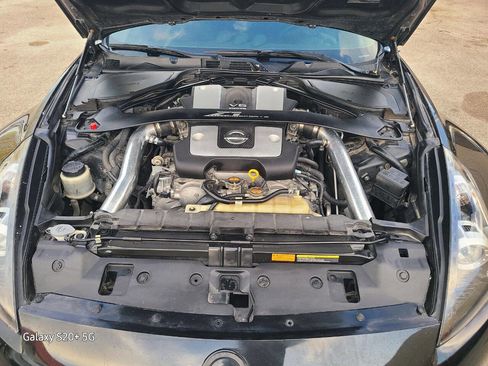 Used 2018 Nissan 370Z Coupe image 25