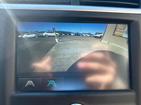 Used 2017 Chevrolet Sonic LT image 23