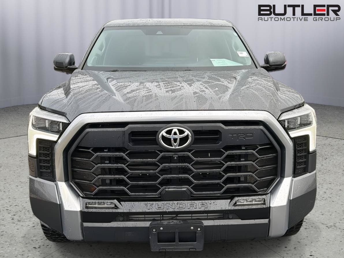 Used 2023 Toyota Tundra Limited w/ TRD Off-Road Package AWD/4WD image 9