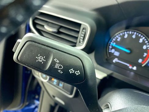 Used 2022 Ford Explorer XLT w/ Equipment Group 202A image 15