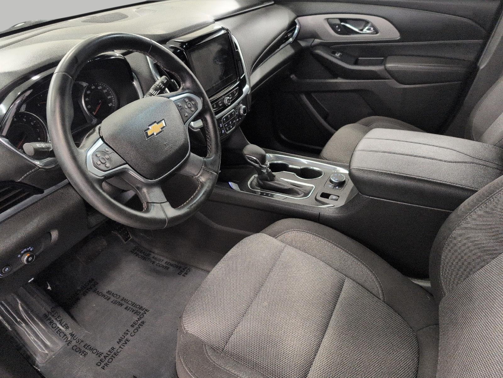 Certified 2023 Chevrolet Traverse LT w/ LPO, Floor Liner Package AWD/4WD image 9