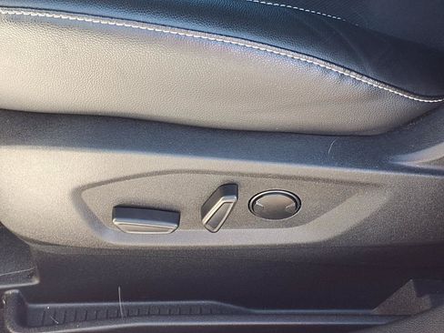 Used 2024 Ford Edge ST w/ Equipment Group 401A AWD/4WD image 4