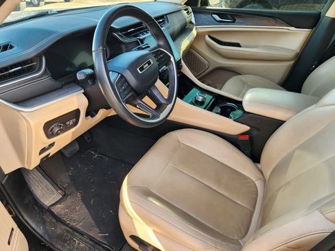 Used 2021 Jeep Grand Cherokee L Limited RWD image 8